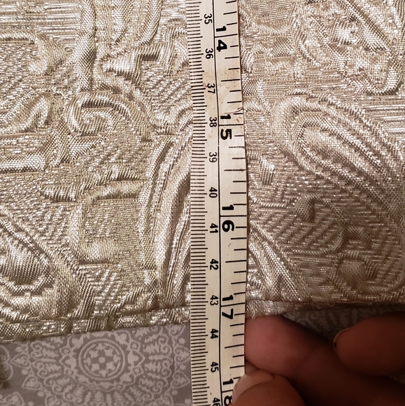 J.CREW mini skirt silver w/ floral brocade - Picture 5 of 5